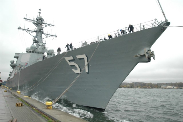 USS "Mitscher" w Gdyni.