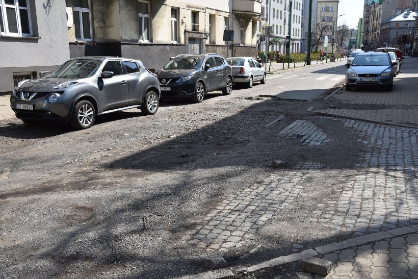 Remont ulicy Małachowskiego został tymczasowo zawieszony....