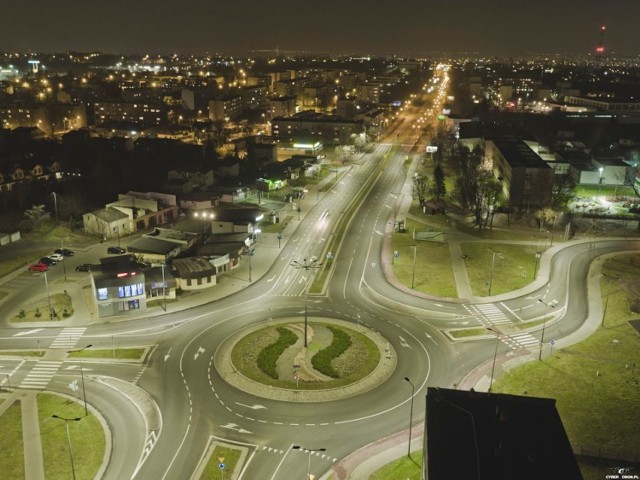 Tak nasze ukochane miasto - Sosnowiec uchwycili na zdjęciach jego mieszkańcy oraz internauci. Te zdjęcia są piękne. 

Zobacz kolejne zdjęcia. Przesuń zdjęcia w prawo - wciśnij strzałkę lub przycisk NASTĘPNE