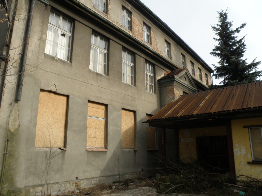 Mysłowice: nowe mieszkania w starej szkole w Kosztowach