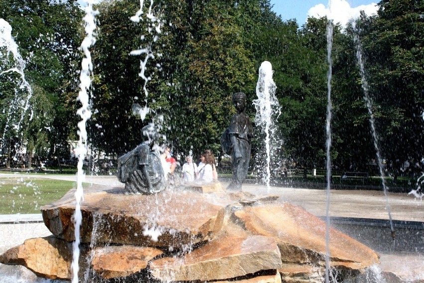 Park miejski w Janowie Lubelskim zyskał nowy blask.