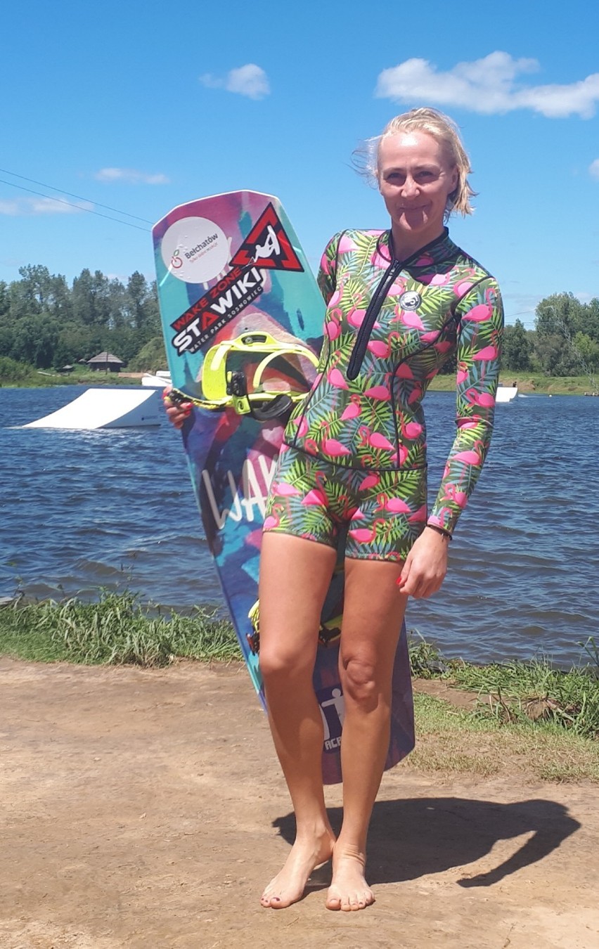 Julia Wengrzyńska wakeboard uprawia profesjonalnie od roku....