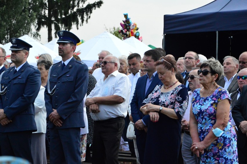 Dożynki gminy Kwidzyn odbyły się w Janowie. Uroczystości połączono z obchodami 100-lecia Plebiscytu w Janowie [ZDJĘCIA]