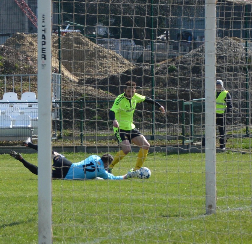 Oświęcim. Czarni pokazali Sole na czym polega futbol [ZDJĘCIA, WIDEO]