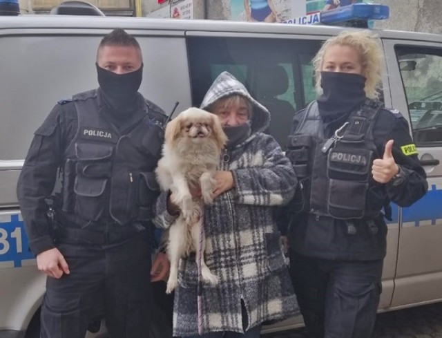 Policjanci z Wałbrzycha uratowali psa