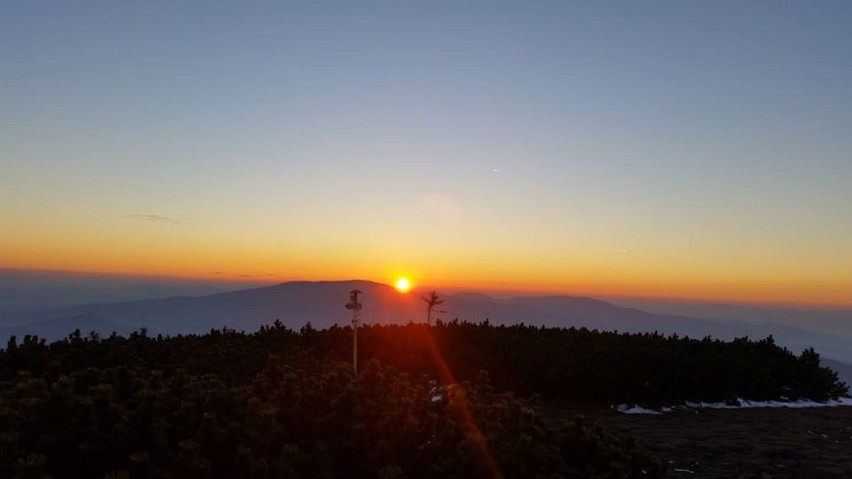 Pogoda w Beskidach piękna [ZDJĘCIA]. Warto skorzystać!