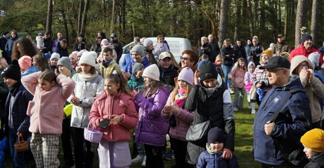 "Wielkanoc w Dolince" na Osiedlu Młodych w Olkuszu przyciągnęła wielu mieszkańców. Były atrakcje dla całych rodzin