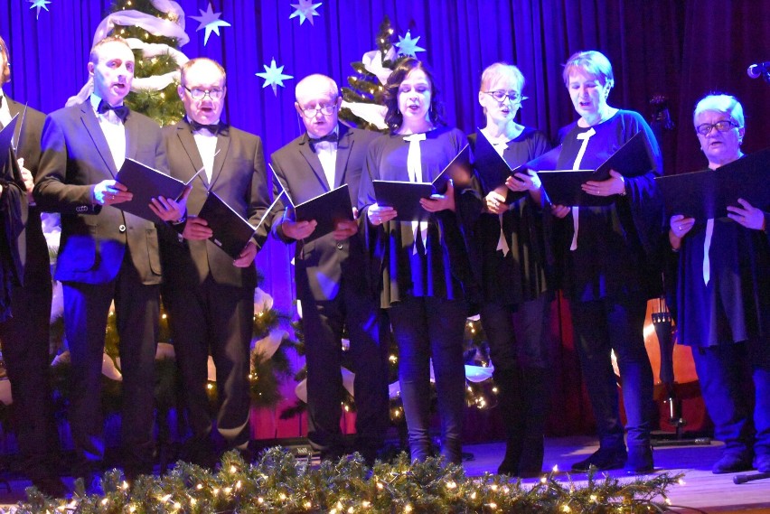 Gmina Czermin. Hej kolęda, kolęda! Muzyczne popołudnie z najpiękniejszymi kolędami i pastorałkami w Ośrodku Kultury w Żegocinie