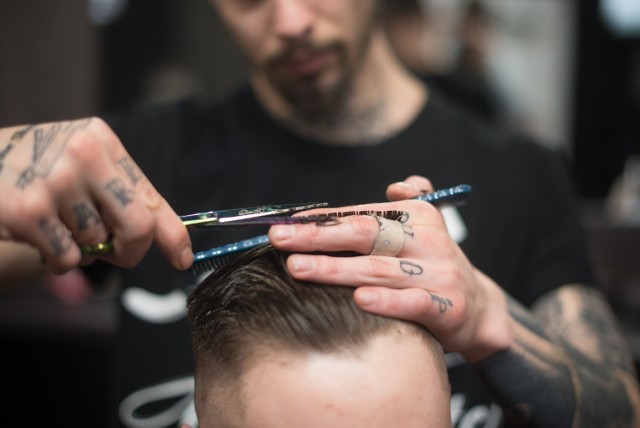 Sprawdź, TOP10 zakładów fryzjerskich w Srebrnym Mieście