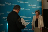 KRÓTKO: Strażnicy miejscy w Mysłowicach pożegnali pierwszą emerytkę. To pani Teresa Palka
