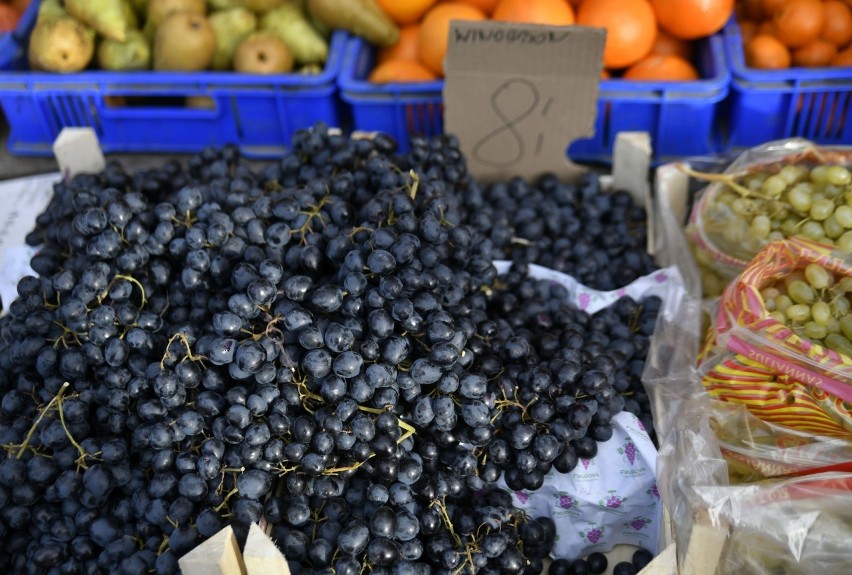 Na targowisku Korej w Radomiu znajdziemy wiele świeżych...