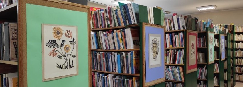 Wycinanki i wyklejanki w bibliotece pedagogicznej w Obornikach