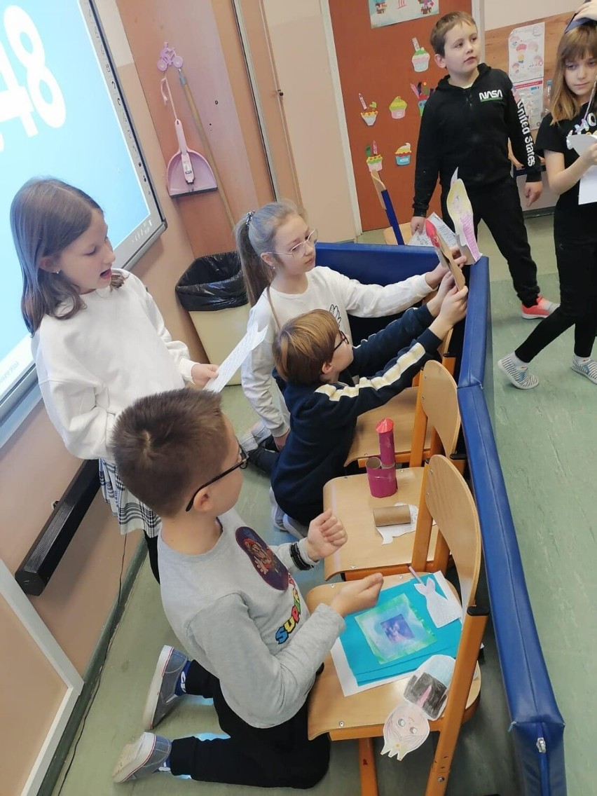 "Dobra Szkoła" w Ratajach zwyciężyła na szczeblu powiatowym w Plebiscycie Edukacyjnym "Szkoły na Medal"