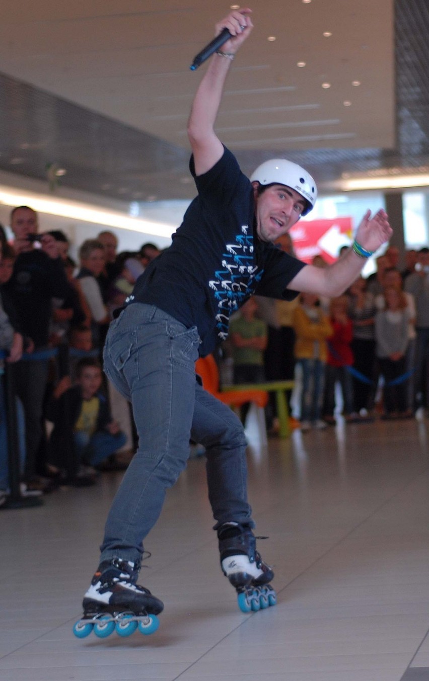 Freestyle skating w przemyskiej Galerii Sanowa. Zdjęcia internauty