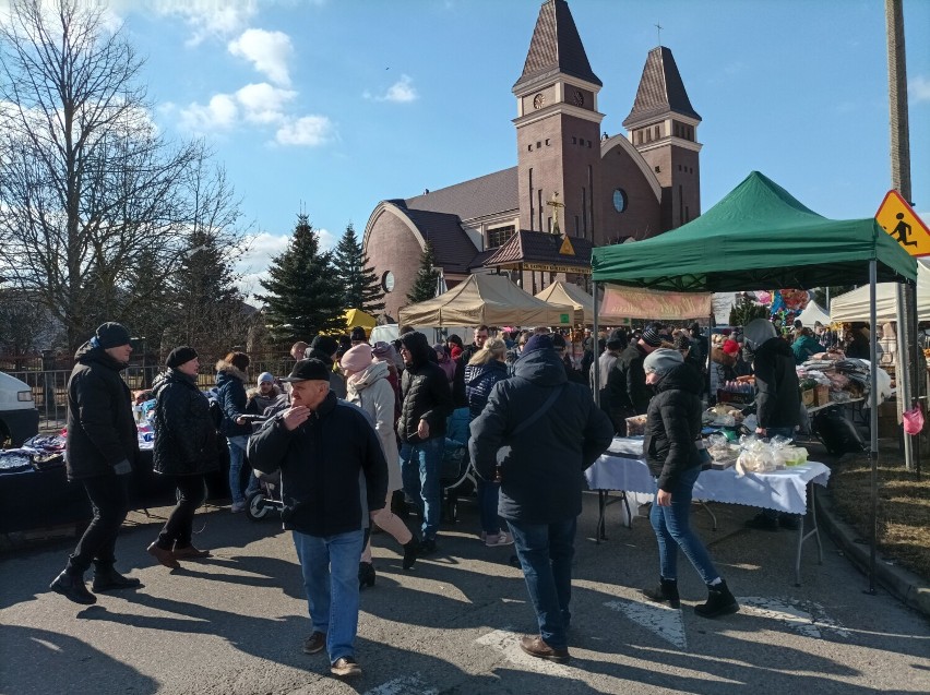 Suwałki. Tłumy mieszkańców na Kaziukach. Zobacz, co tam się dzieje