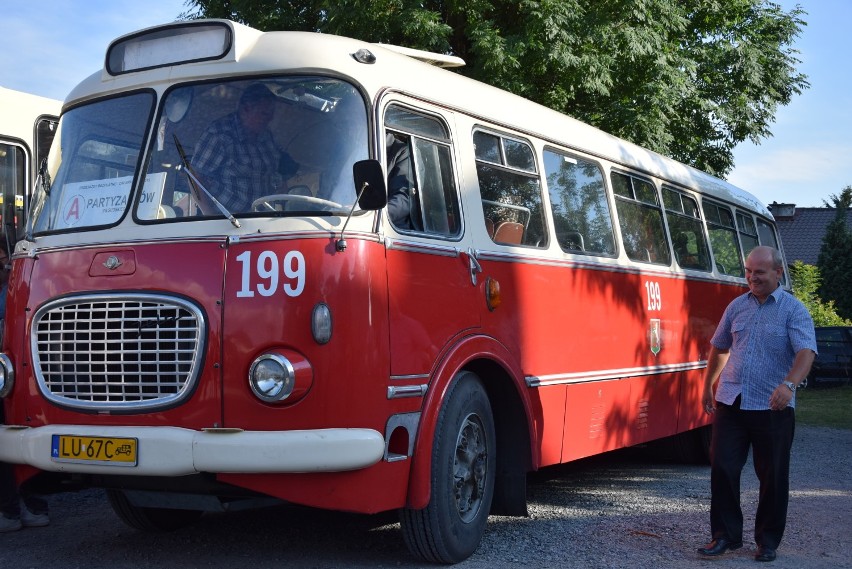 Dni Kraśnika 2019 z MPK Kraśnik. Miasto odwiedziły zabytkowe autobusy (ZDJĘCIA, WIDEO)