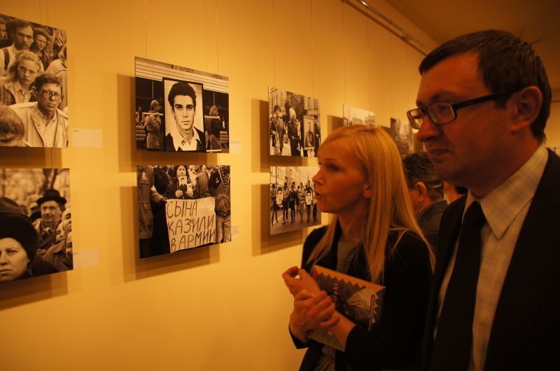 Na wystawie można obejrzeć ponad 30 fotografii Ryszarda...
