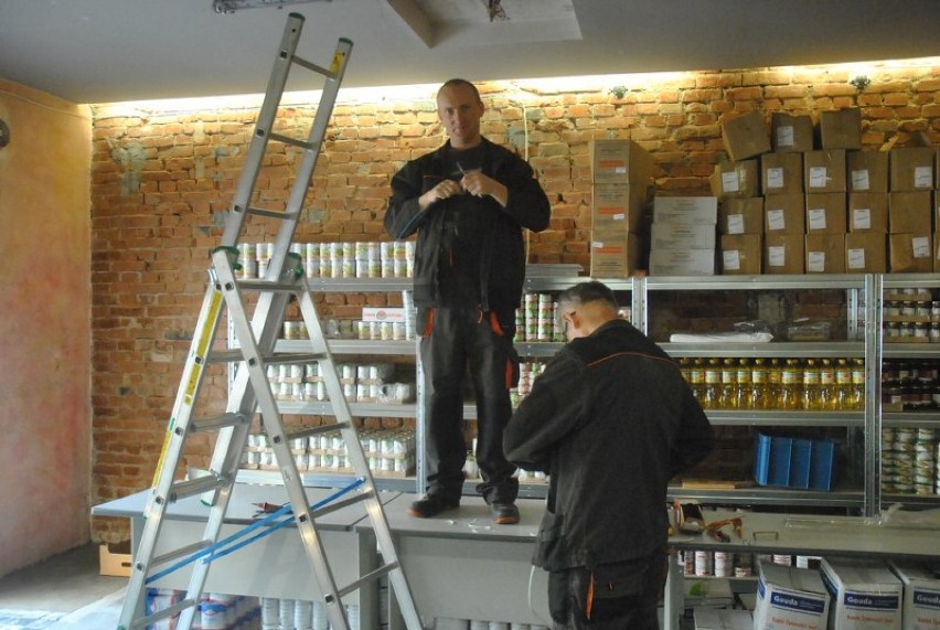 Leszczyński Bank Żywności zaczyna działalność w nowej siedzibie. Tu rozwiną skrzydła [FOTO]