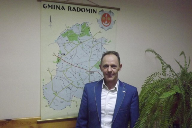 -W tym roku przewidujemy zainstalowanie urządzeń klimatyzacyjnych w sali narad w Gminnym Ośrodku Kultury i Sportu w Radominie – powiedział Piotr Wolski, wójt gminy Radomin.