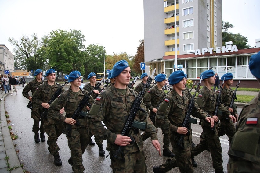 Uroczysta przysięga wojskowa żołnierzy dobrowolnej zasadniczej służby wojskowej z Centrum Przygotowań do Misji Zagranicznych w Kielcach