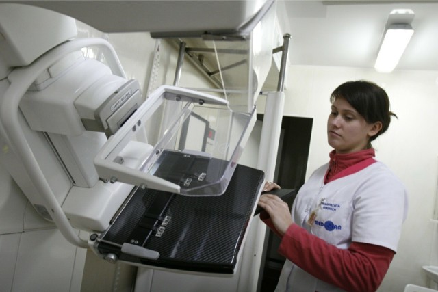 W grudniu 2023 roku do Włocławka przyjedzie mammobus, w którym można będzie zrobić bezpłatne badanie.