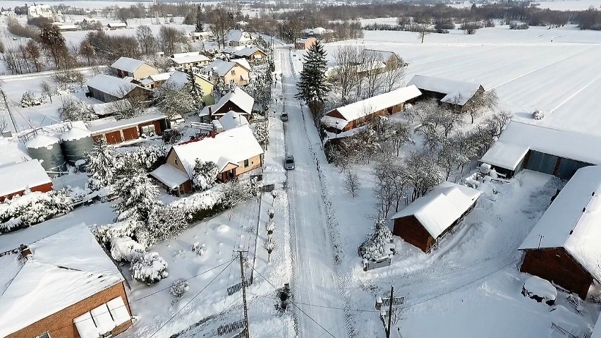Tak malowniczo wygląda zima w gminie Leśniowice. Zobacz zdjęcia