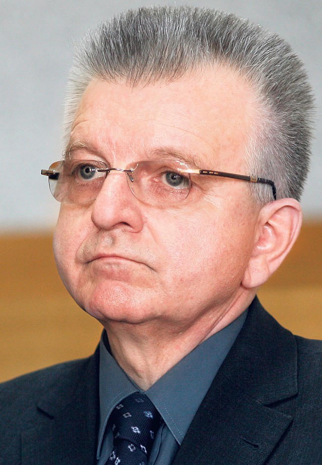 Andrzej Pęczak, były poseł SLD, na razie pozostanie na wolności