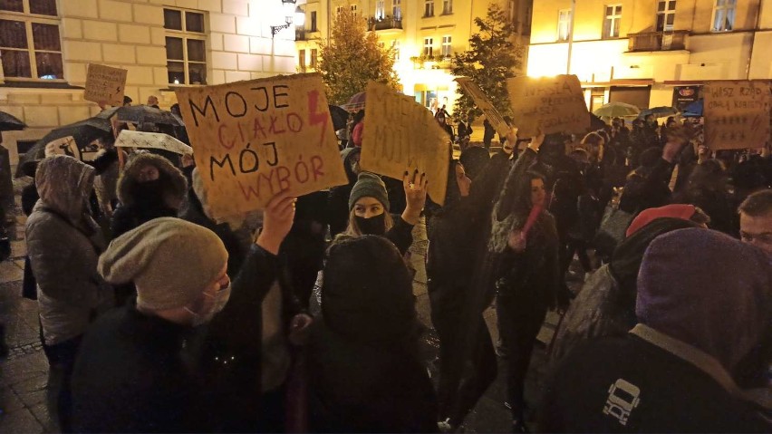 Protest kobiet w Kaliszu