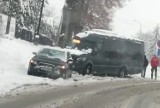 Wypadek w Wadowicach. Bus pasażerki relacji Bielsko - Biała Kraków zderzył się z osobówką