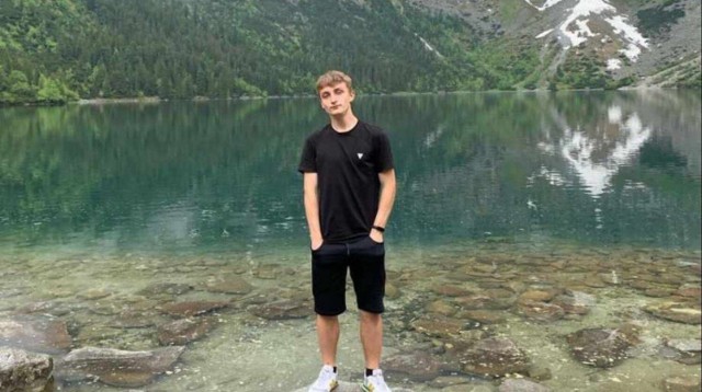 17-letni Dariusz Bodurek z Prudnika wiele razy pomagał innym. Teraz sam potrzebuje pomocy.