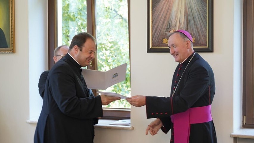 Nominacje proboszczowskie odebrało 31 kapłanów diecezji...