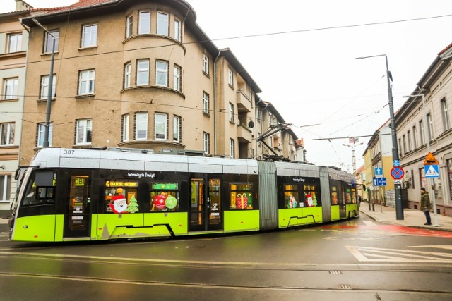 "Czwórka" wróciła na torowiska po dwunastu latach przerwy.