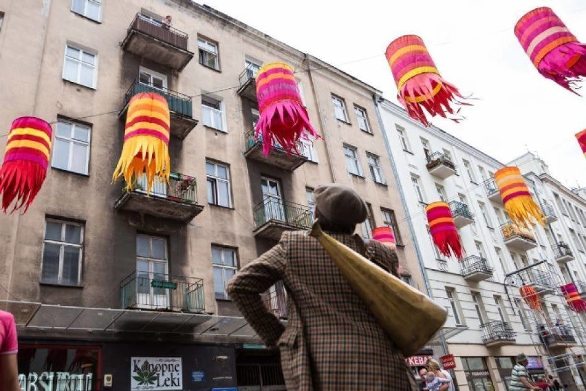 Korki w Warszawie. Nowe miejsca pracy na Pradze mają...