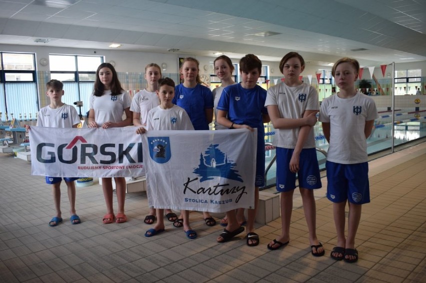 Udane starty kartuskich pływaków na pierwszych zawodach w tym roku