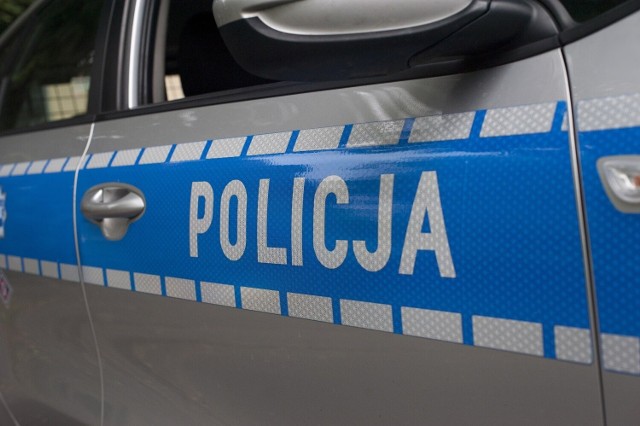 Policjanci z Lipna zatrzymali do kontroli samochód osobowy. W pojeździe znaleziono amfetaminę