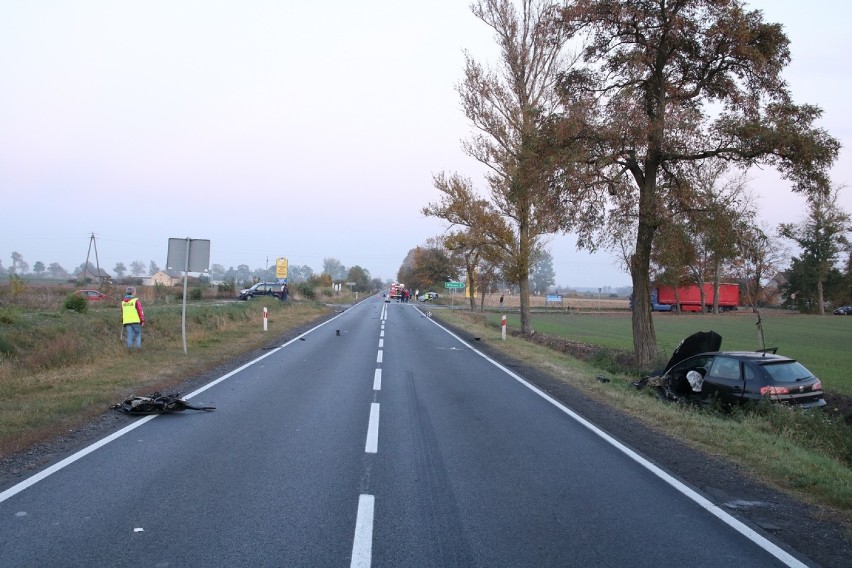 Wypadek w powiecie radziejowskim. Zderzenie seata z volkswagenem [zdjęcia]