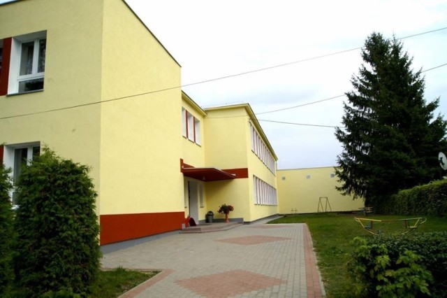 Gmina Golub-Dobrzyń zaplanowała budowę dwukondygnacyjnej biblioteki o powierzchni całkowitej ponad 350m2, która będzie dobudowana  do szkoły podstawowej w Nowogrodzie