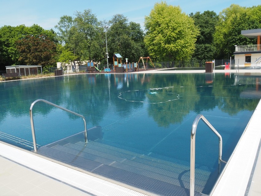 Pływalnie sezonowe będą otwarte do początku września.