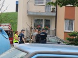 Ewakuacja 40 osób z bloku w Wadowicach. Groził bombą w SMS
