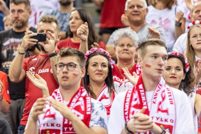 Kibice na meczu Polska - Serbia w Tauron Arenie Kraków (20.08)