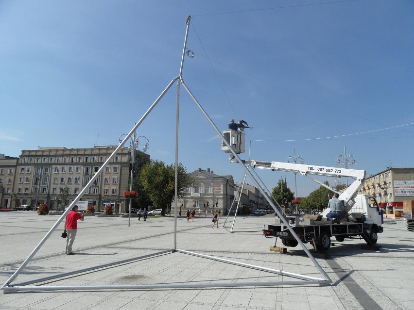 Na placu Biegańskiego będzie wystawa rzeźb Jerzego Kędziory