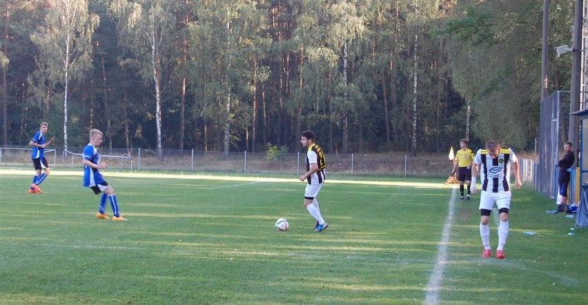 Mecz Amator Kiełpino - GKS Sierakowice 3:4
