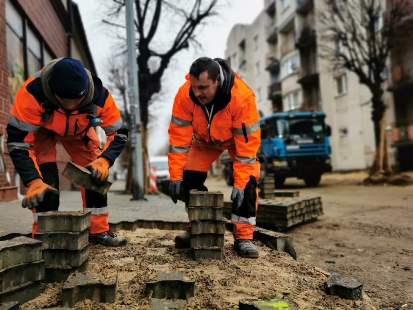 Trwa remont ulicy Lipowej w ramach Programu Budowy i...