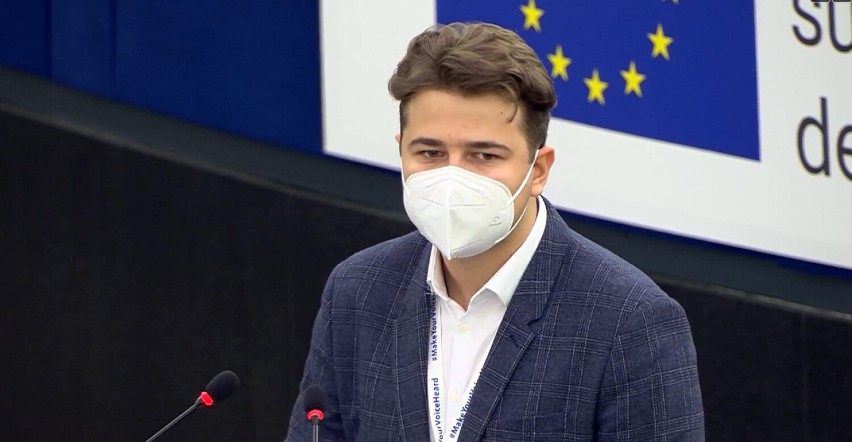 Gnieźnianin wystąpił w Parlamencie Europejskim. „Unia to gwarant naszej przyszłości”