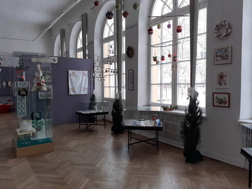 Świąteczna wystawa otwarta w muzeum w Tomaszowie. Będą też warsztaty [ZDJĘCIA]