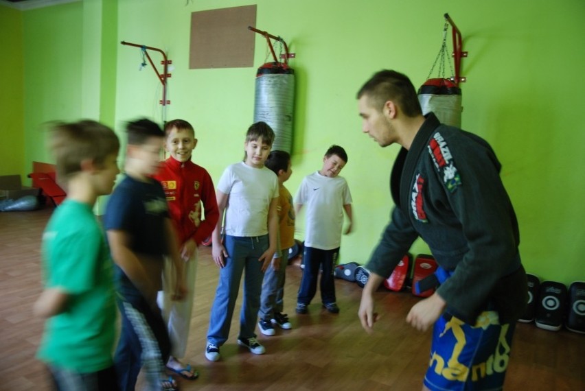 Ferie w Będzinie. Zajęcia z brazylijskiego Ju-Jitsu w Ośrodku Kultury [ZDJĘCIA]