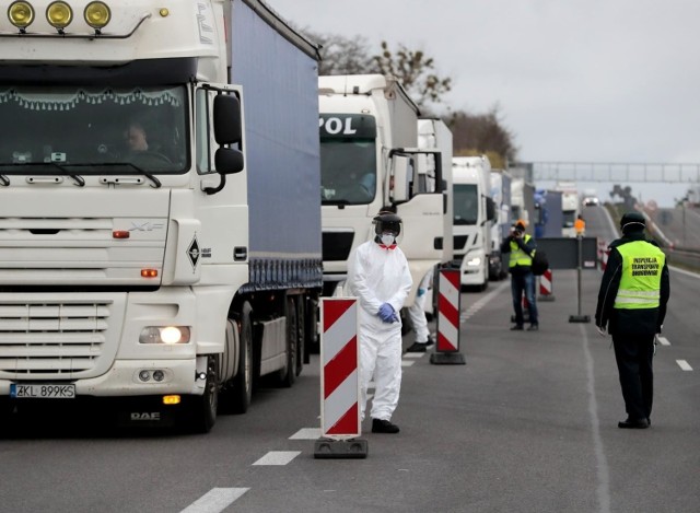 Koronawirus w Polsce. Pracownicy teraz będą musieli wybrać, albo nie jadą do pracy, idą na urlop, albo szukają sobie mieszkania w Niemczech.