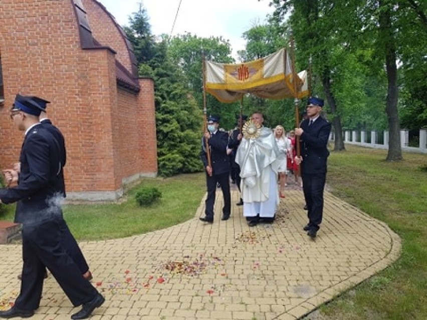 Uroczysta procesja Bożego Ciała w Łękawie [ZDJĘCIA]