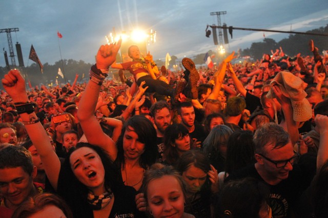 Na Przystanku Woodstock 2017 zagrają zespoły Slaves i Prong. Festiwal odbędzie się w Kostrzynie nad Odrą w dniach 3-5 sierpnia.