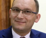 Radny powiatu świdnickiego rozpoczyna pracę w  Ministerstwie Edukacji. Będzie prawą ręką Przemysława Czarnka?